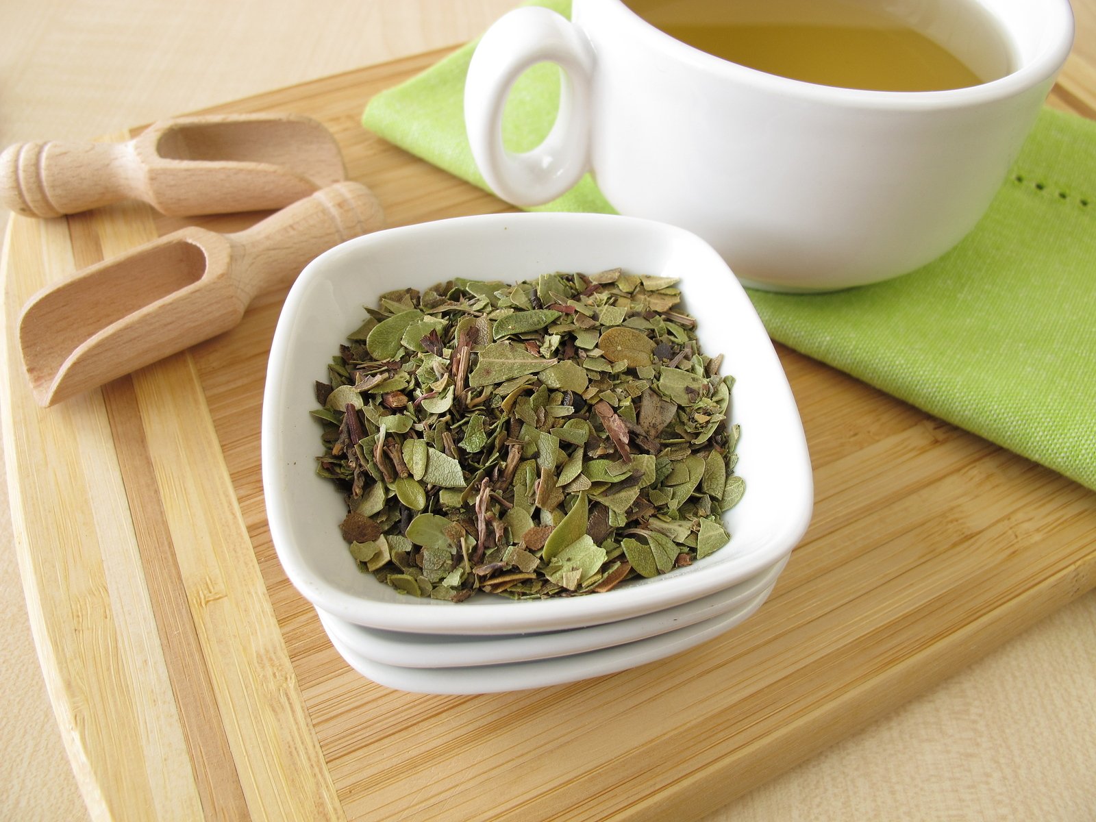 Чай из листьев толокнянки