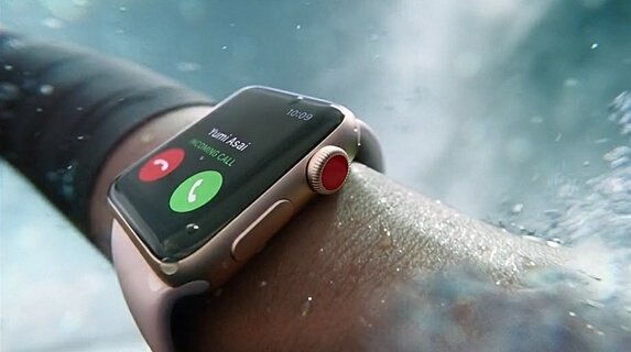 Apple Watch Series 3 42mm Aluminum Case with Sport Band
